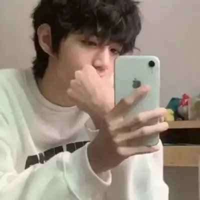 邴裕梅